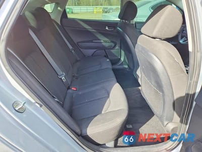 Zdjęcie 10 z 12 samochodu: 2020 KIA OPTIMA LX VIN:5XXGT4L35LG384878 - miniatura