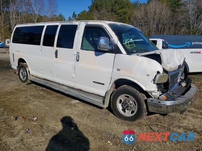 Czwarte zdjęcie samochodu z boku: 2006 GMC SAVANA G3500 VIN:1GJHG39U361118559 - miniatura