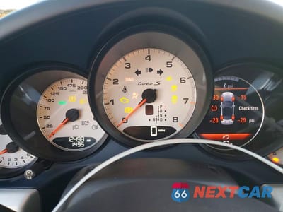 Zdjęcie 9 z 11 samochodu: 2015 PORSCHE 911 TURBO VIN:WP0CD2A92FS178077 - miniatura