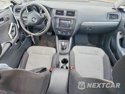 Zdjęcie 8 z 12 samochodu: 2017 VOLKSWAGEN JETTA S VIN:3VW2B7AJ8HM415057 - miniatura