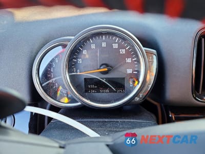 Zdjęcie 9 z 12 samochodu: 2021 MINI COOPER S COUNTRYMAN ALL4 VIN:WMZ83BR04M3N11353 - miniatura