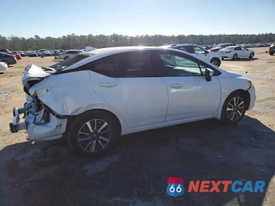Trzecie zdjęcie samochodu z tyłu: 2021 NISSAN VERSA SV VIN:3N1CN8EV3ML922453 - miniatura