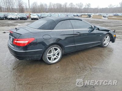 Trzecie zdjęcie samochodu z tyłu: 2012 MERCEDES BENZ E 350 VIN:WDDKK5KF2CF135196 - miniatura