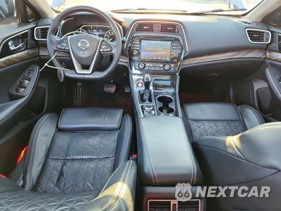 Zdjęcie 8 z 12 samochodu: 2016 NISSAN MAXIMA 3.5S VIN:1N4AA6AP7GC448623 - miniatura