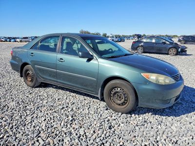 Czwarte zdjęcie samochodu z boku: 2006 TOYOTA CAMRY LE VIN:4T1BE30K46U142801 - miniatura
