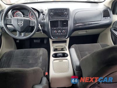 Zdjęcie 8 z 11 samochodu: 2012 DODGE GRAND CARAVAN SXT VIN:2C4RDGCG3CR295067 - miniatura