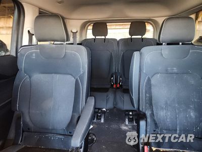 Zdjęcie 10 z 14 samochodu: 2023 JEEP GRAND CHEROKEE L LAREDO VIN:1C4RJJAG4P8874594 - miniatura