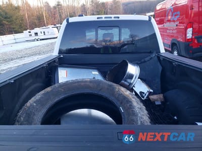 Zdjęcie 10 z 13 samochodu: 2024 FORD F350 SUPER DUTY VIN:1FT8W3BN4RED23320 - miniatura