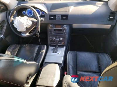 Zdjęcie 8 z 11 samochodu: 2011 VOLVO XC90 R DESIGN VIN:YV4952CF1B1592068 - miniatura