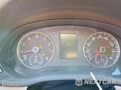 Zdjęcie 9 z 13 samochodu: 2012 VOLKSWAGEN PASSAT S VIN:1VWAP7A31CC073184 - miniatura