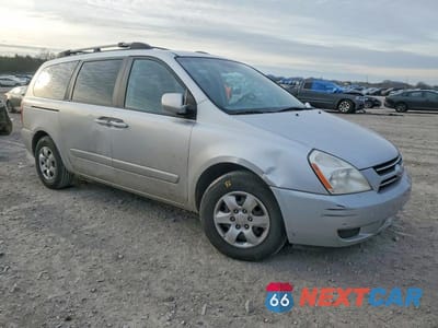 Czwarte zdjęcie samochodu z boku: 2007 KIA SEDONA BASE VIN:KNDMB233176157993 - miniatura