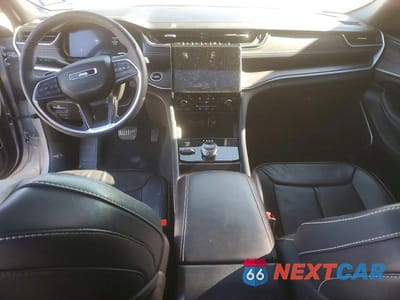 Zdjęcie 8 z 12 samochodu: 2024 JEEP GRAND CHEROKEE LIMITED VIN:1C4RJHBG9RC159835 - miniatura