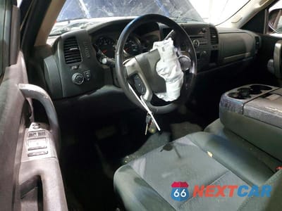 Zdjęcie 8 z 12 samochodu: 2012 CHEVROLET SILVERADO K1500 LT VIN:1GCPKSE72CF189245 - miniatura