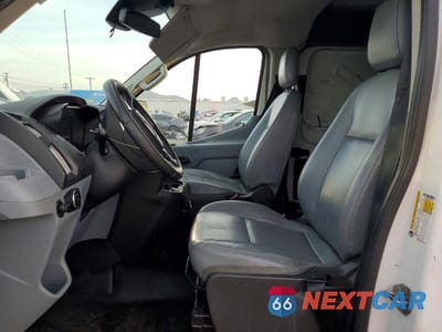 Zdjęcie 7 z 13 samochodu: 2018 FORD TRANSIT 150 DELIVERY VAN VIN:1FTYE1YM7JKA79271 - miniatura