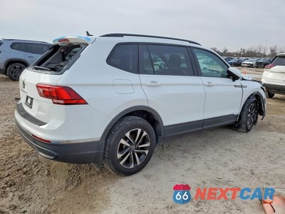 Trzecie zdjęcie samochodu z tyłu: 2024 VOLKSWAGEN TIGUAN S VIN:3VVRB7AX5RM232207 - miniatura