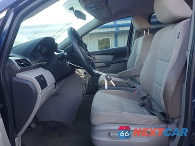 Zdjęcie 7 z 14 samochodu: 2017 HONDA ODYSSEY LX VIN:5FNRL5H25HB017505 - miniatura