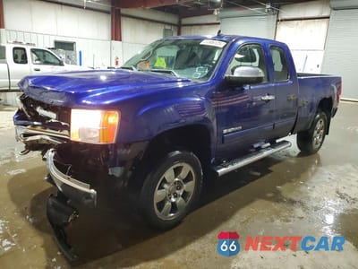 2010 GMC SIERRA K1500 SLE 1GTSKVE36AZ226589 - główne zdjęcie licytacji z USA - miniatura