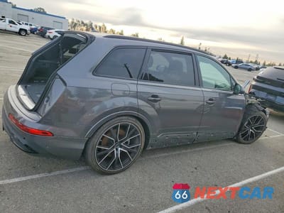 Trzecie zdjęcie samochodu z tyłu: 2023 AUDI Q7 PRESTIGE VIN:WA1VXBF70PD024815 - miniatura