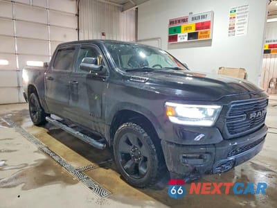 Czwarte zdjęcie samochodu z boku: 2019 RAM 1500 BIG HORN VIN:1C6SRFFT0KN536012 - miniatura