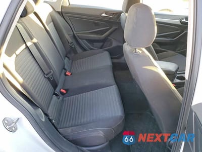 Zdjęcie 10 z 12 samochodu: 2025 VOLKSWAGEN JETTA S VIN:3VW5X7BUXSM012695 - miniatura