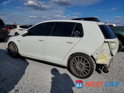 Drugie zdjęcie samochodu z przodu: 2018 VOLKSWAGEN GTI S/SE VIN:3VW447AU8JM258164 - miniatura