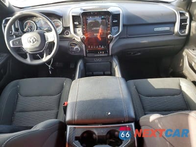 Zdjęcie 8 z 12 samochodu: 2025 RAM 1500 BIG HORN/LONE STAR VIN:1C6RRFFG2SN575895 - miniatura