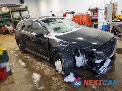 Czwarte zdjęcie samochodu z boku: 2023 MAZDA CX-9 GRAND TOURING VIN:JM3TCBDY5P0641694 - miniatura