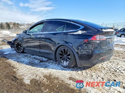Drugie zdjęcie samochodu z przodu: 2017 TESLA MODEL X VIN:5YJXCAE29HF040564 - miniatura