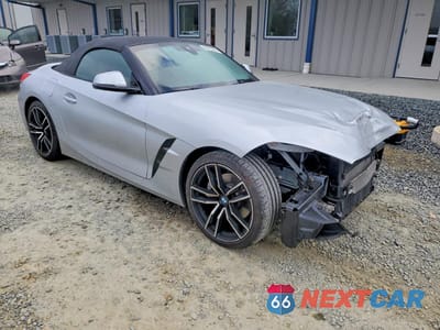 Czwarte zdjęcie samochodu z boku: 2021 BMW Z4 SDRIVE30I VIN:WBAHF3C06MWX05965 - miniatura