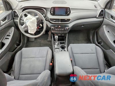 Zdjęcie 8 z 13 samochodu: 2019 HYUNDAI TUCSON SE VIN:KM8J2CA43KU861469 - miniatura