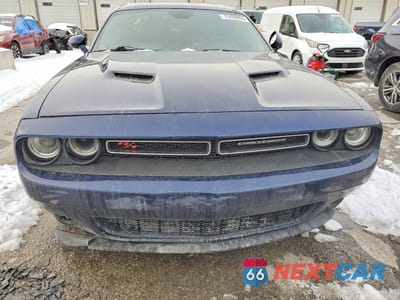Piąte zdjęcie samochodu w środku: 2015 DODGE CHALLENGER SXT PLUS VIN:2C3CDZBT8FH701925 - miniatura