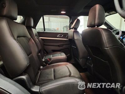 Zdjęcie 11 z 12 samochodu: 2018 FORD EXPLORER XLT VIN:1FM5K8D87JGA77631 - miniatura