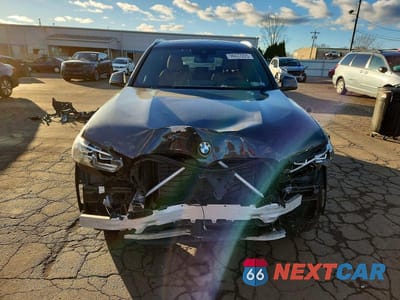 Piąte zdjęcie samochodu w środku: 2024 BMW X3 XDRIVE30I VIN:5UX53DP02R9T97633 - miniatura