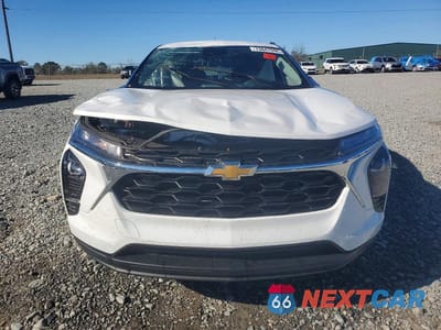 Piąte zdjęcie samochodu w środku: 2025 CHEVROLET TRAX LS VIN:KL77LFEP1SC256337 - miniatura