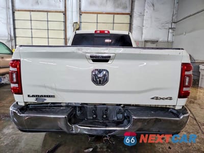 Zdjęcie 6 z 11 samochodu: 2022 RAM 2500 LARAMIE VIN:3C6UR5FJ9NG170341 - miniatura