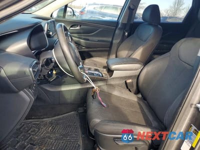 Zdjęcie 7 z 13 samochodu: 2019 HYUNDAI SANTA FE SE VIN:5NMS23AD5KH111653 - miniatura