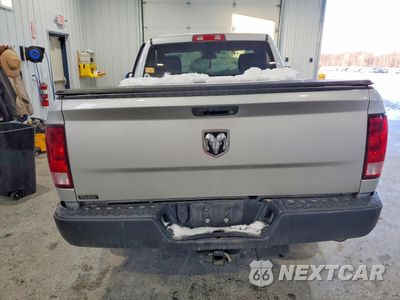 Zdjęcie 6 z 12 samochodu: 2017 RAM 1500 ST VIN:3C6JR6AGXHG783304 - miniatura