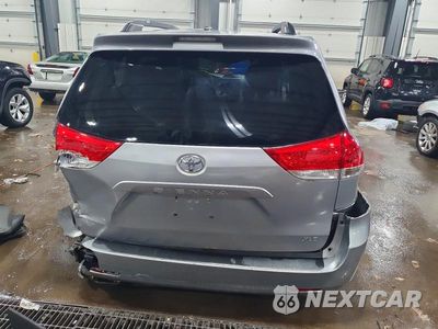 Zdjęcie 6 z 12 samochodu: 2012 TOYOTA SIENNA XLE 8-PASSENGER VIN:5TDYK3DC5CS181391 - miniatura