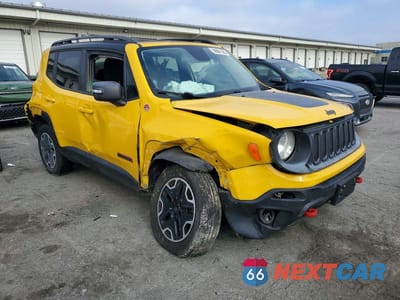 Czwarte zdjęcie samochodu z boku: 2015 JEEP RENEGADE TRAILHAWK VIN:ZACCJBCT0FPB54858 - miniatura