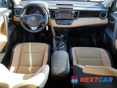 Zdjęcie 8 z 13 samochodu: 2017 TOYOTA RAV4 XLE VIN:2T3RFREV8HW600867 - miniatura