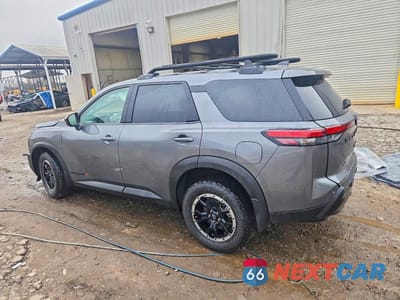 Drugie zdjęcie samochodu z przodu: 2025 NISSAN PATHFINDER ROCK CREEK VIN:5N1DR3BD2SC222352 - miniatura