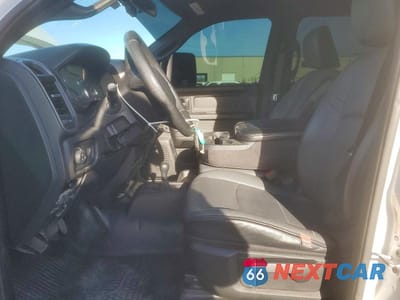Zdjęcie 7 z 12 samochodu: 2023 RAM 2500 TRADESMAN VIN:3C6UR5HL0PG565963 - miniatura