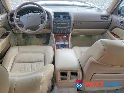 Zdjęcie 8 z 12 samochodu: 1995 LEXUS LS 400 VIN:JT8UF22E3S0035394 - miniatura