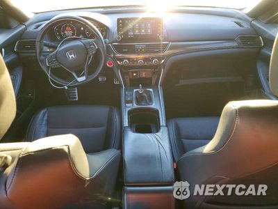 Zdjęcie 8 z 12 samochodu: 2018 HONDA ACCORD SPORT VIN:1HGCV1E34JA074249 - miniatura