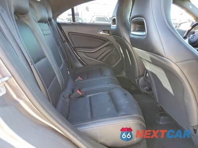 Zdjęcie 10 z 12 samochodu: 2016 MERCEDES BENZ CLA VIN:WDDSJ4EB2GN326859 - miniatura