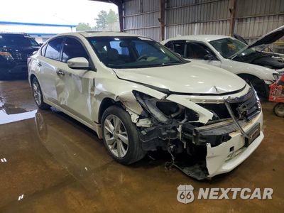 Czwarte zdjęcie samochodu z boku: 2015 NISSAN ALTIMA 2.5 VIN:1N4AL3AP5FC265454 - miniatura