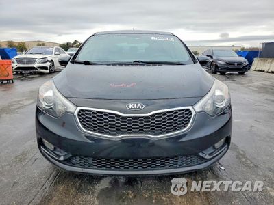 Piąte zdjęcie samochodu w środku: 2014 KIA FORTE EX VIN:KNAFX5A84E5158596 - miniatura