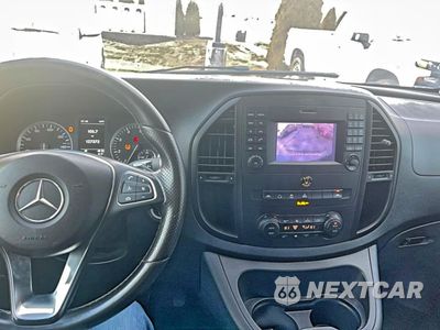 Zdjęcie 9 z 10 samochodu: 2018 MERCEDES-BENZ METRIS VIN:WD4PG2EE2J3492935 - miniatura