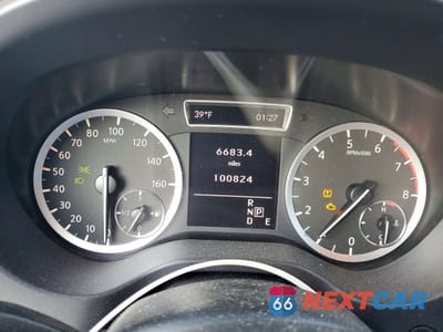 Zdjęcie 9 z 13 samochodu: 2018 INFINITI QX30 BASE VIN:SJKCH5CP7JA041035 - miniatura