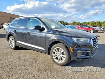 Czwarte zdjęcie samochodu z boku: 2017 AUDI Q7 PREMIUM PLUS VIN:WA1LAAF73HD021802 - miniatura